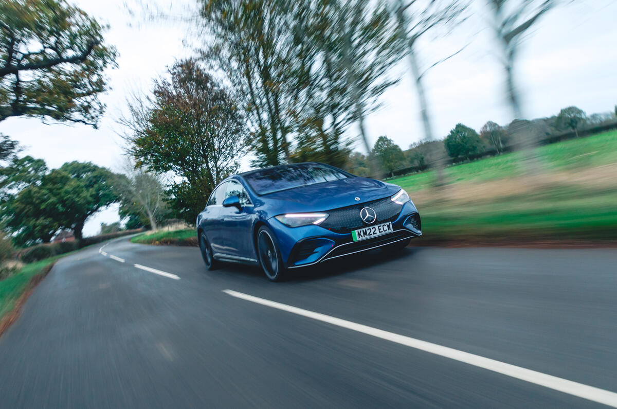 19 Mercedes Benz EQE RT 2023 performance