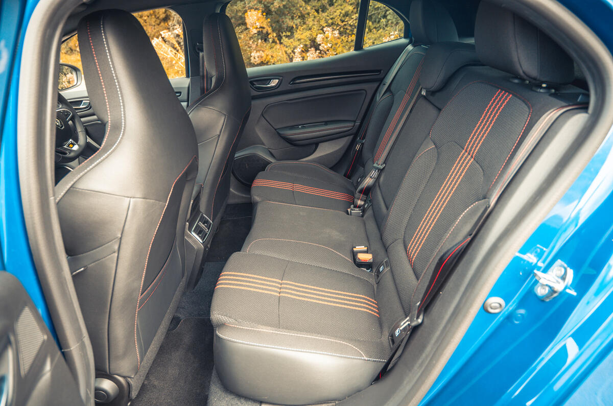 19 Renault Megane E Tech PHEV road test 2021 rear seats