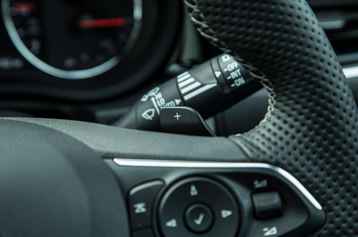 Vauxhall Insignia Sports Tourer GSI review paddle shifters