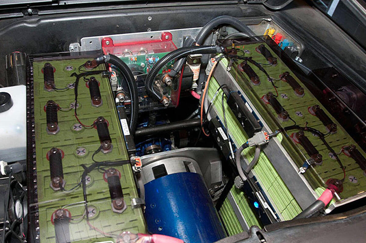 Electric DeLorean DMC-12 planned