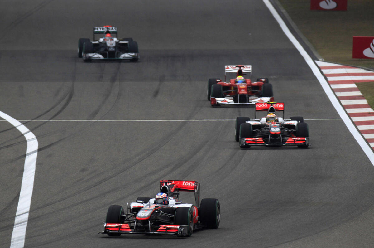 Button wins Chinese GP - pics