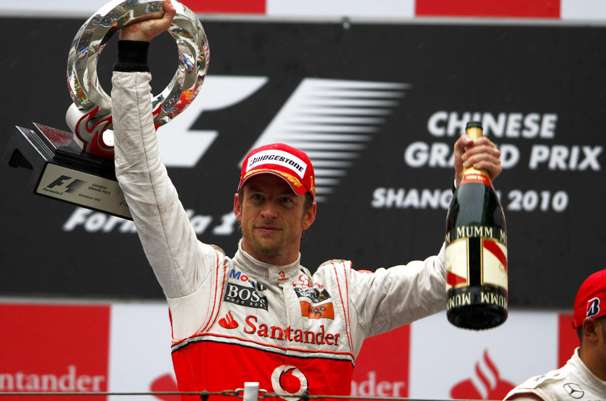 Button wins Chinese GP - pics