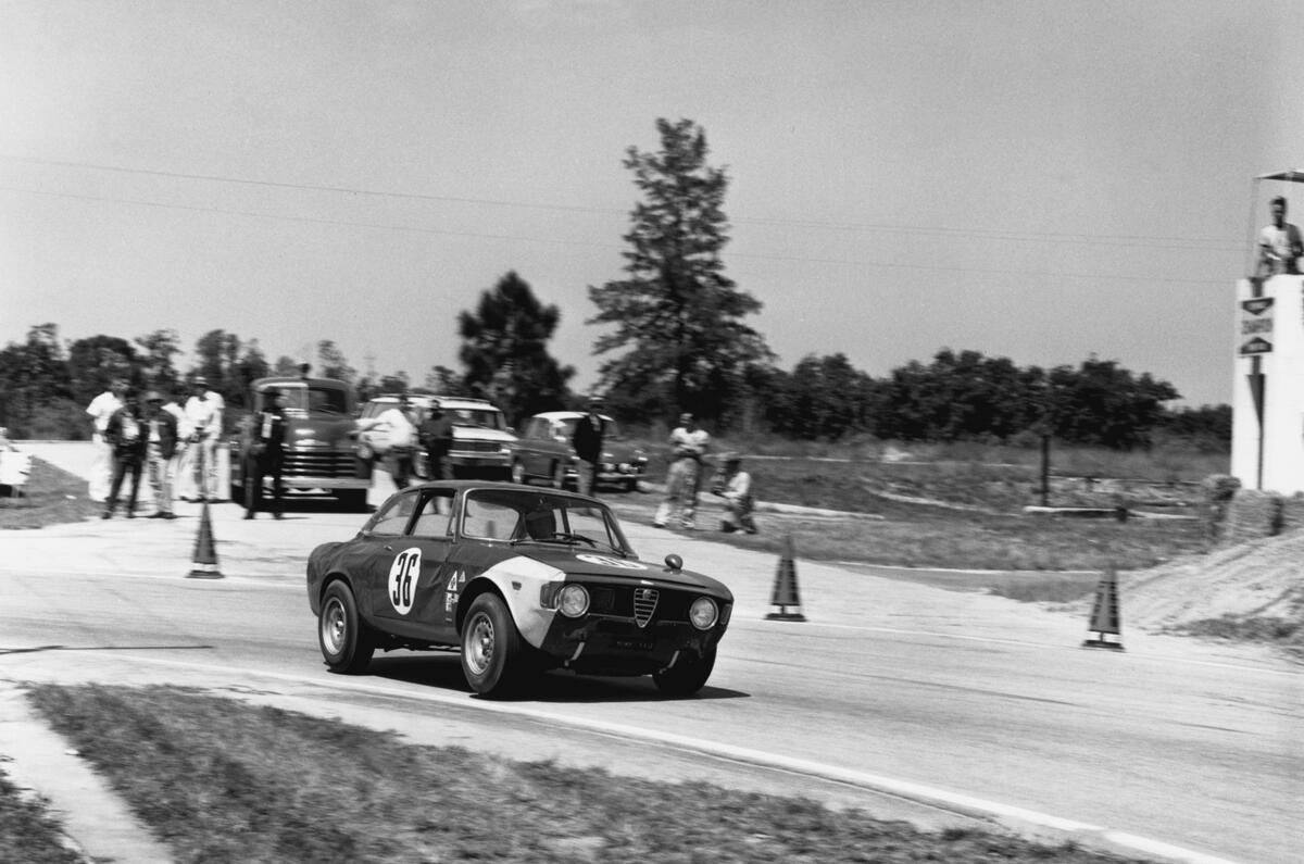 no title Alfa Romeo