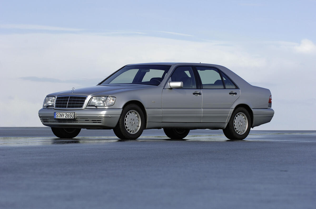 no title History of the Mercedes S-class - picture special