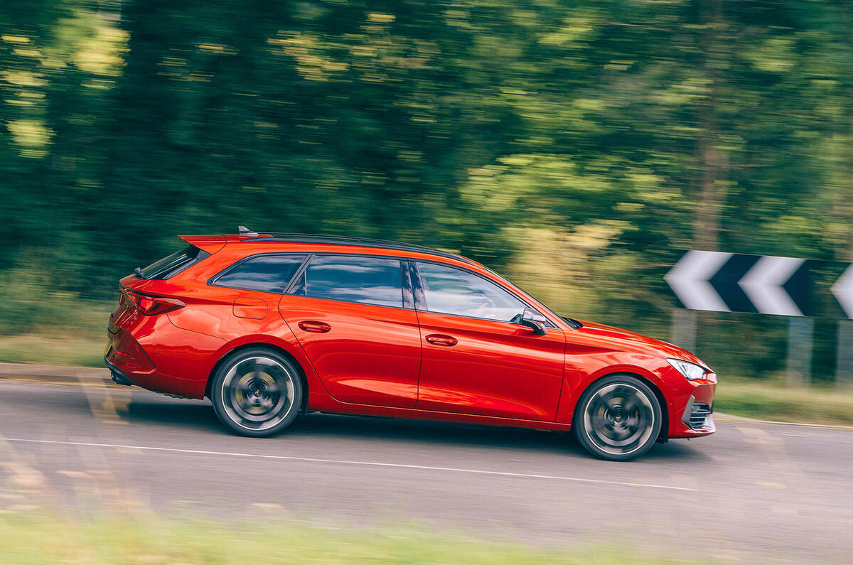 2 Cupra Leon Estate 2021 road test review hero side 2 Cupra Leon Estate 2021 road test review hero side