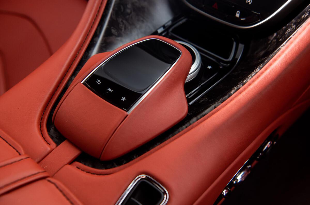 Aston Martin DBS Superleggera 2018 road test review - centre console