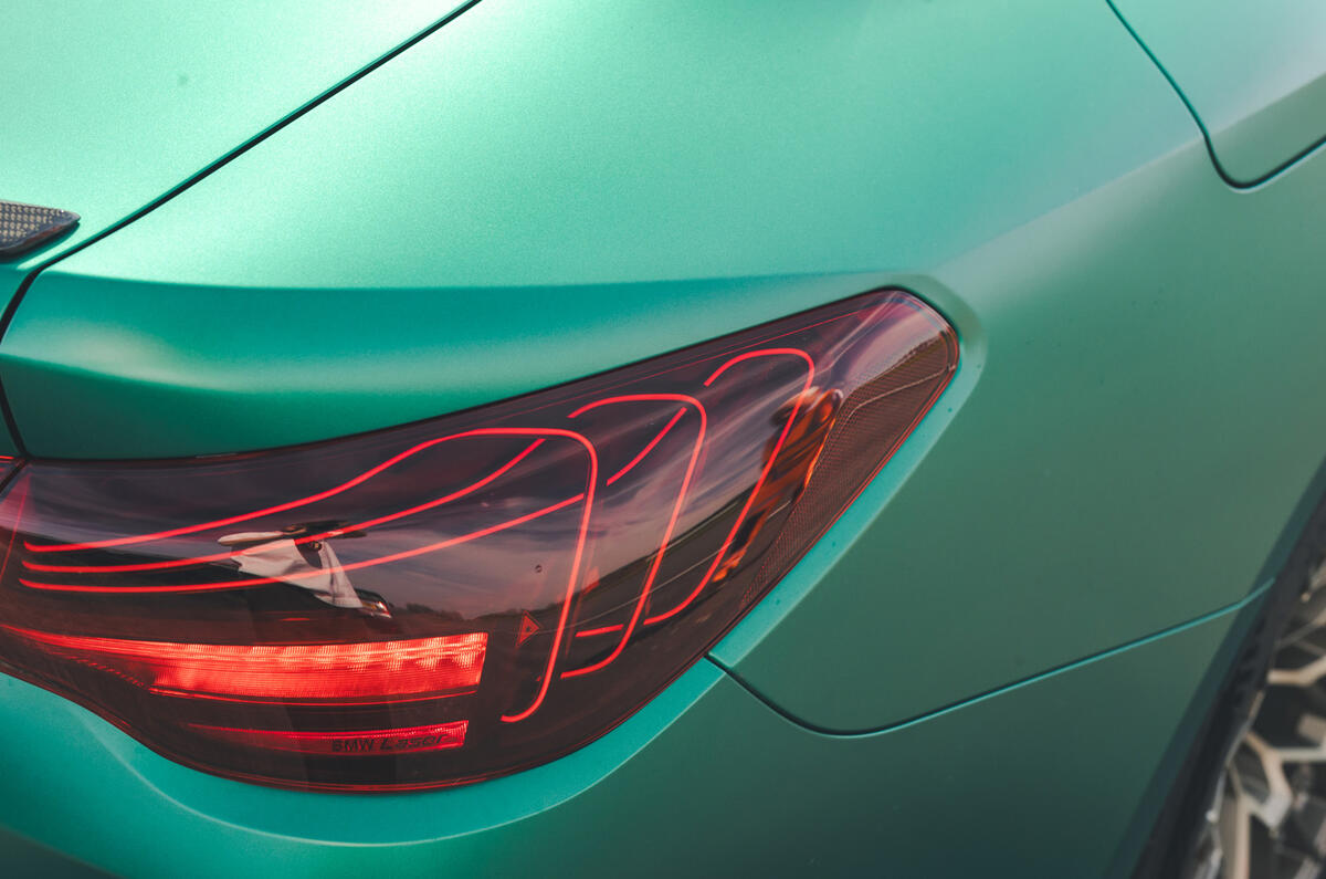 20 BMW M4 CS 2025 review led rear light 20 BMW M4 CS 2025 review led rear light