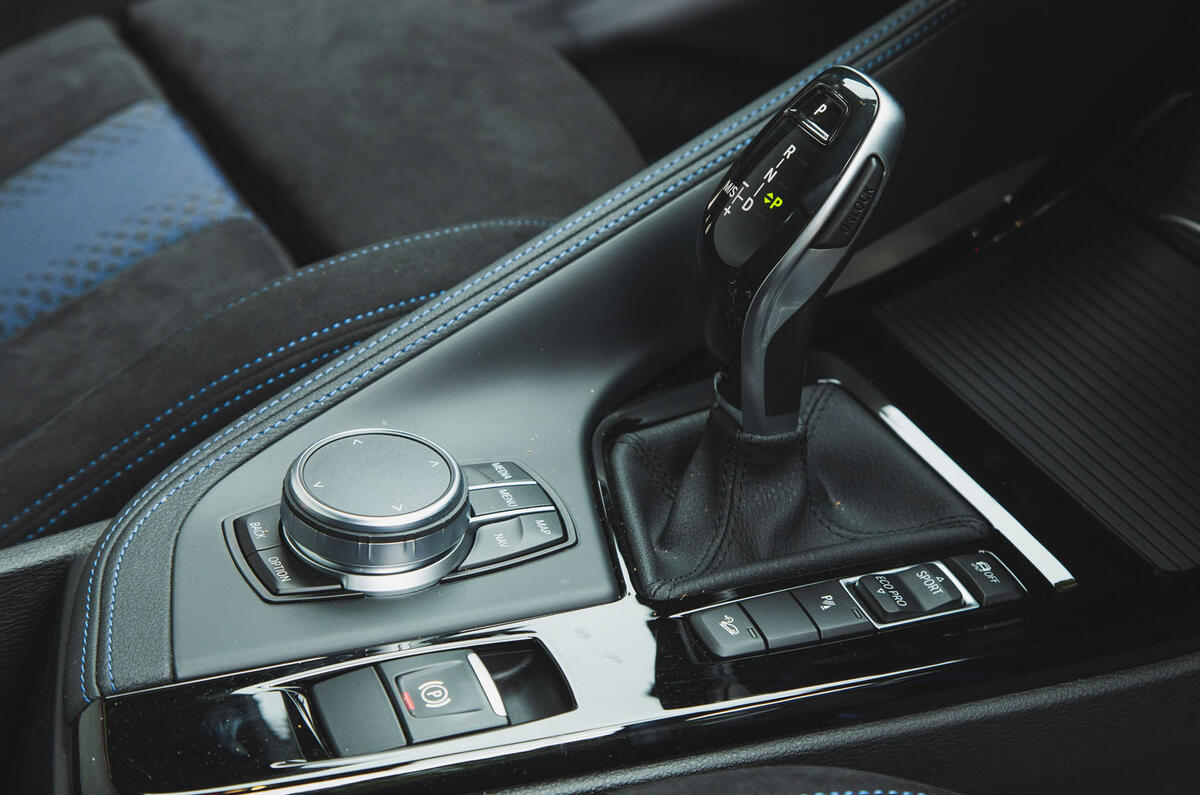 BMW X2 M35i 2019 road test review - centre console