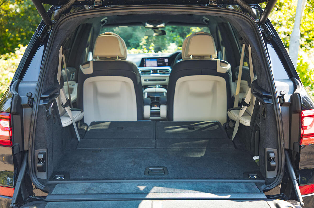 BMW X7 2020 road test review - boot