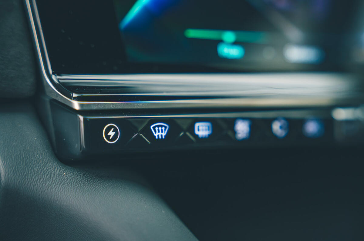 20 DS 9 2022 road test review climate controls