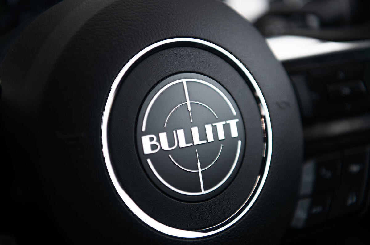 Ford Mustang Bullitt 2018 road test review - steering wheel logo