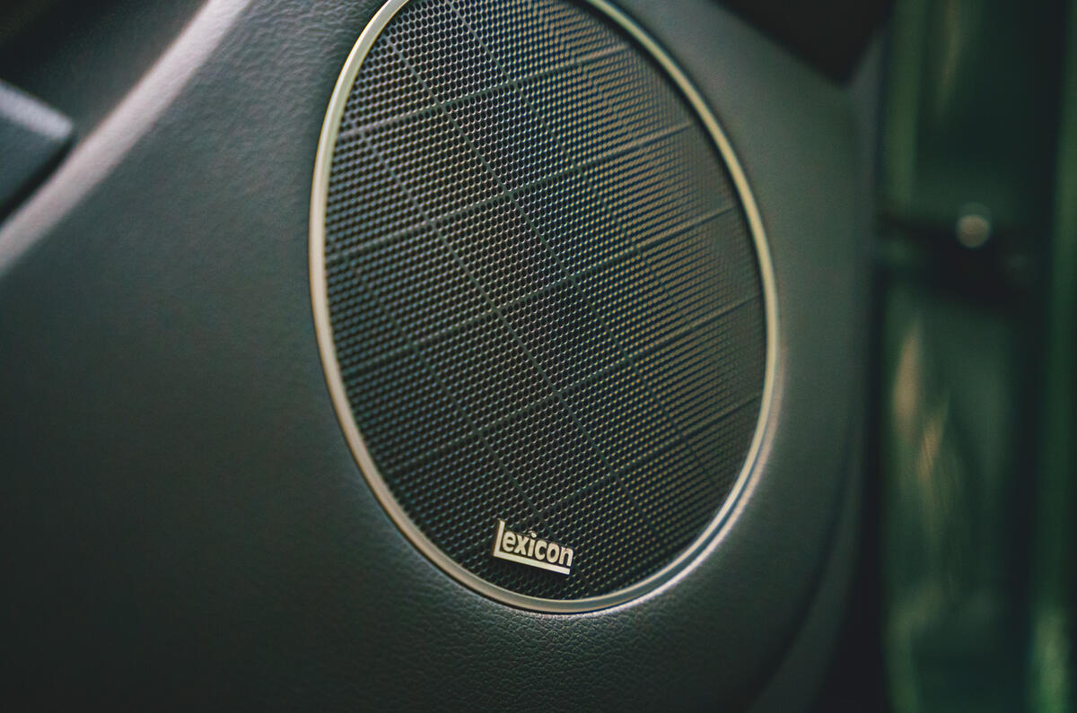 20 Genesis GV80 2021 road test review speakers 20 Genesis GV80 2021 road test review speakers