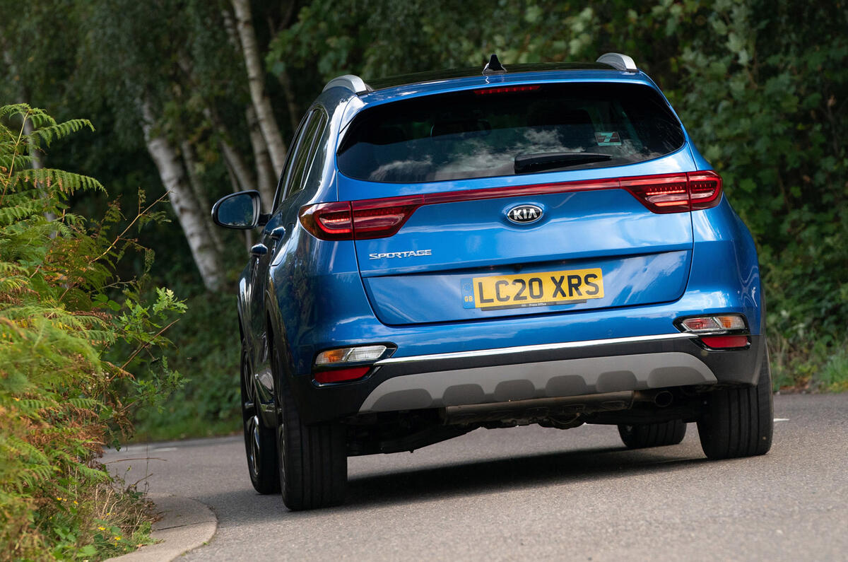 20 Kia Sportage 2020 road test review update cornering rear