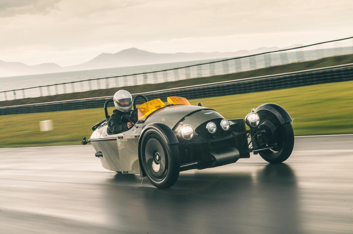 20 Morgan Super 3 RT 2022 alt track