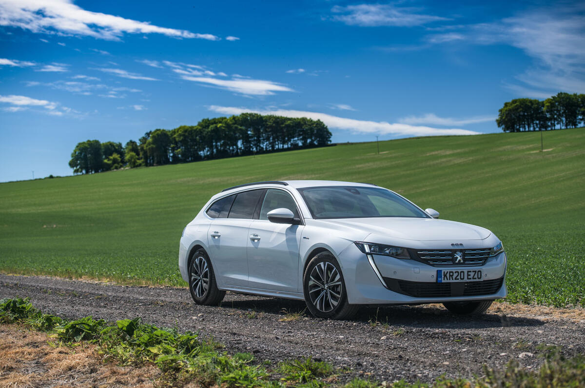 Peugeot 508 SW Hybrid 2020 road test review - static
