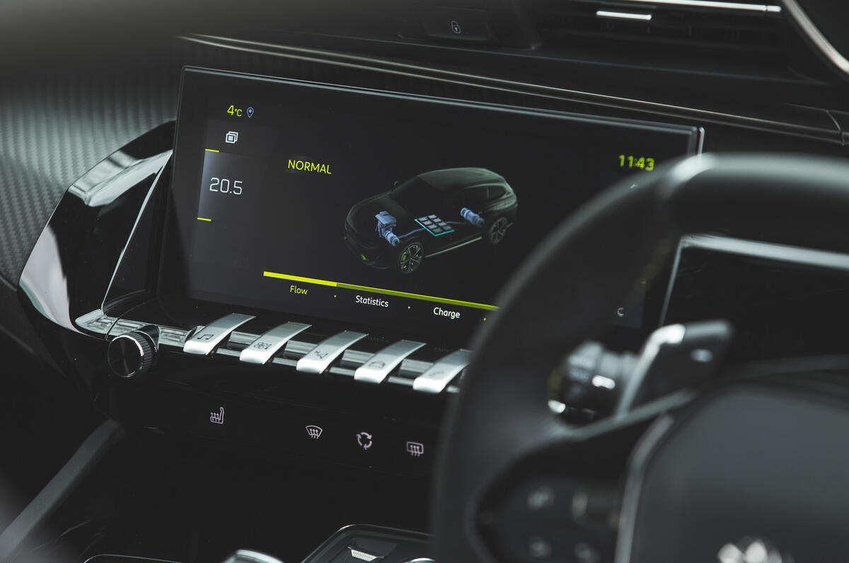 20 Peugeot 508 PSE SW 2021 RT infotainment