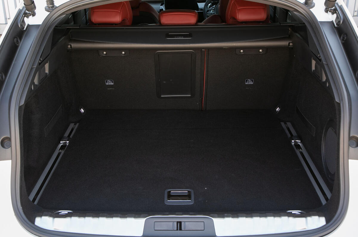Peugeot 508 SW 2019 review - boot