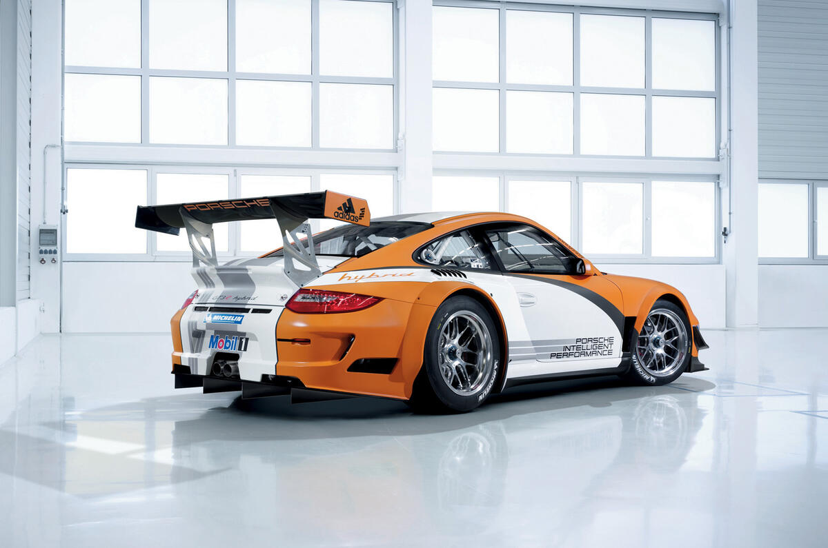 no title 2011 997 GT3 R Hybrid