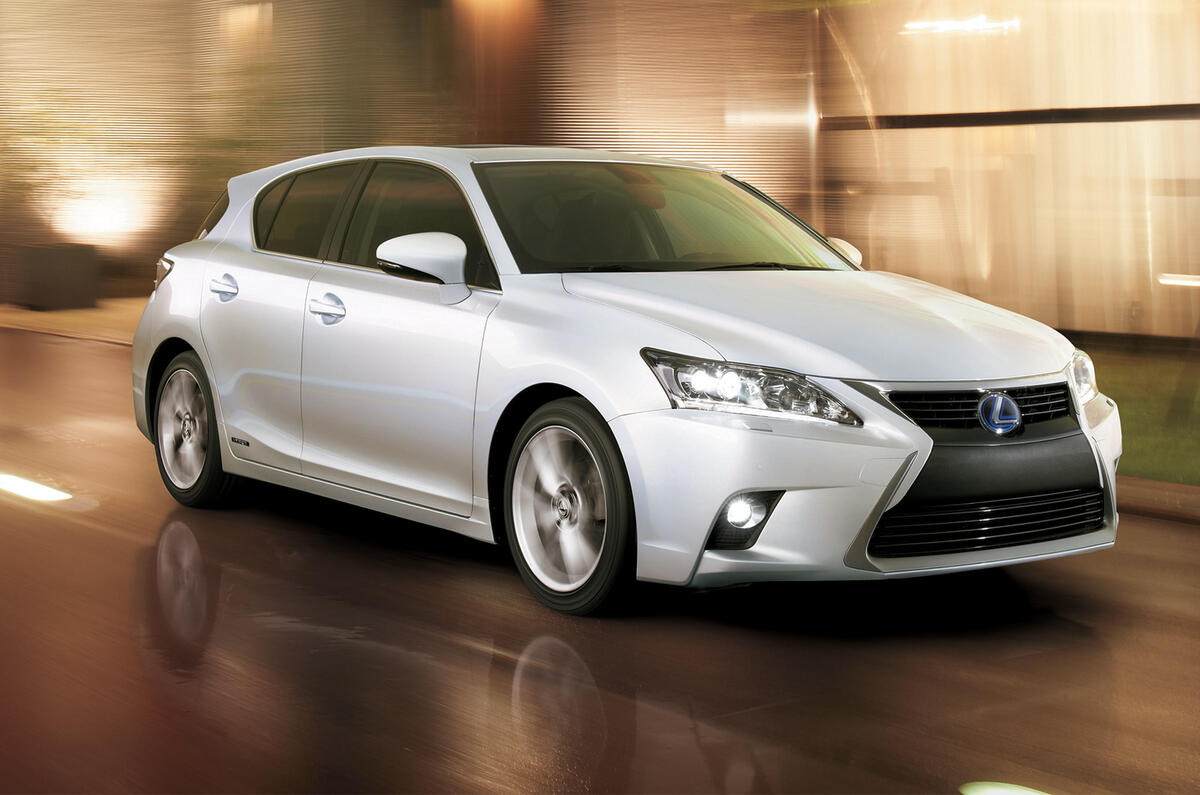 Lexus CT200h receives major makeover