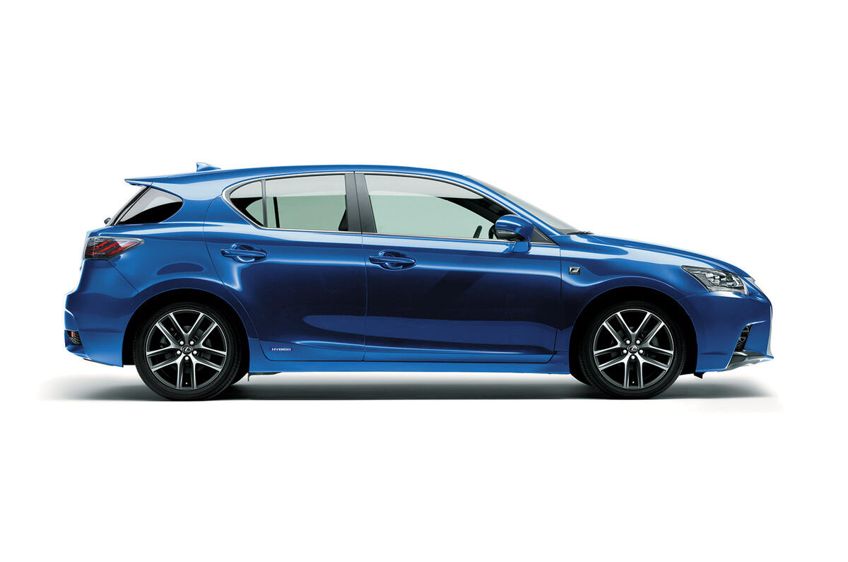 Lexus CT200h receives major makeover