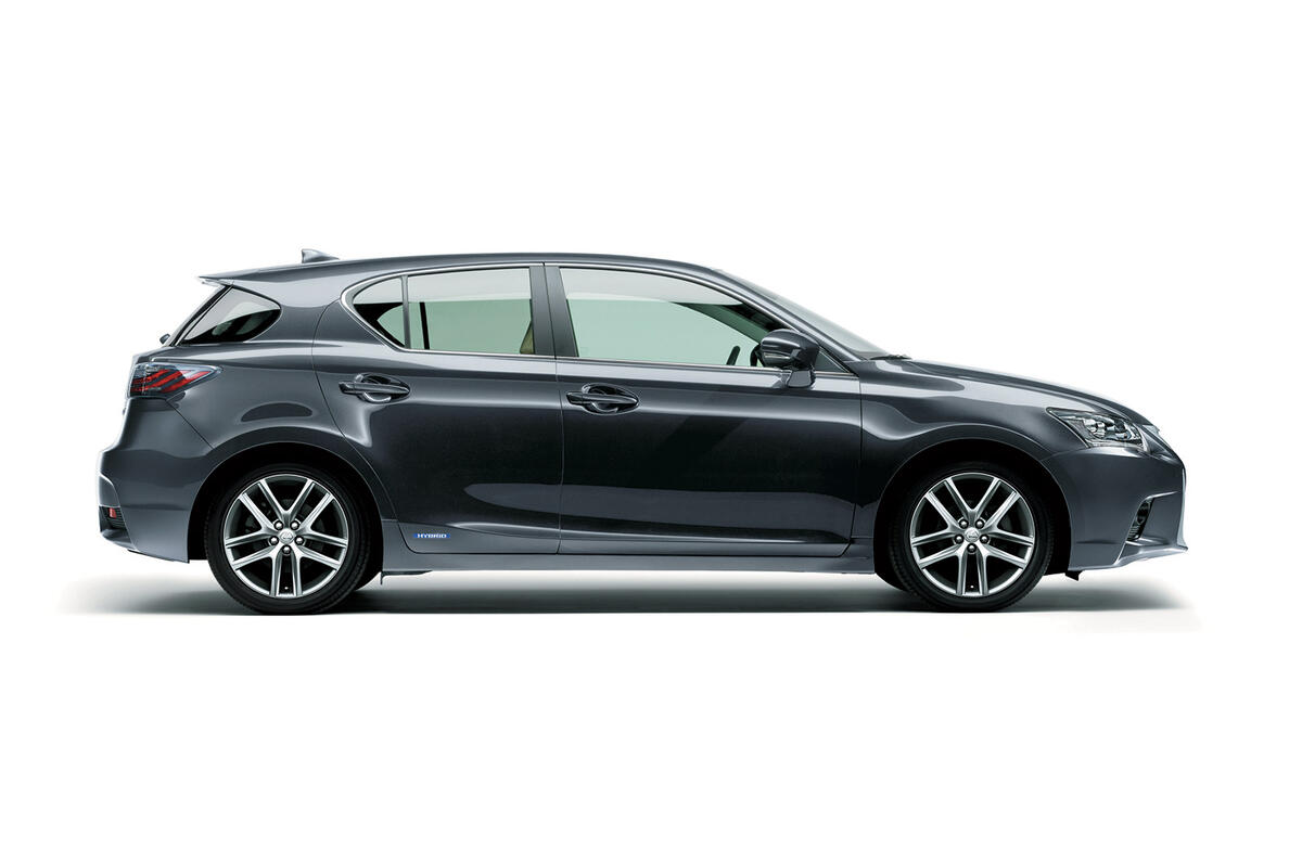 Lexus CT200h receives major makeover