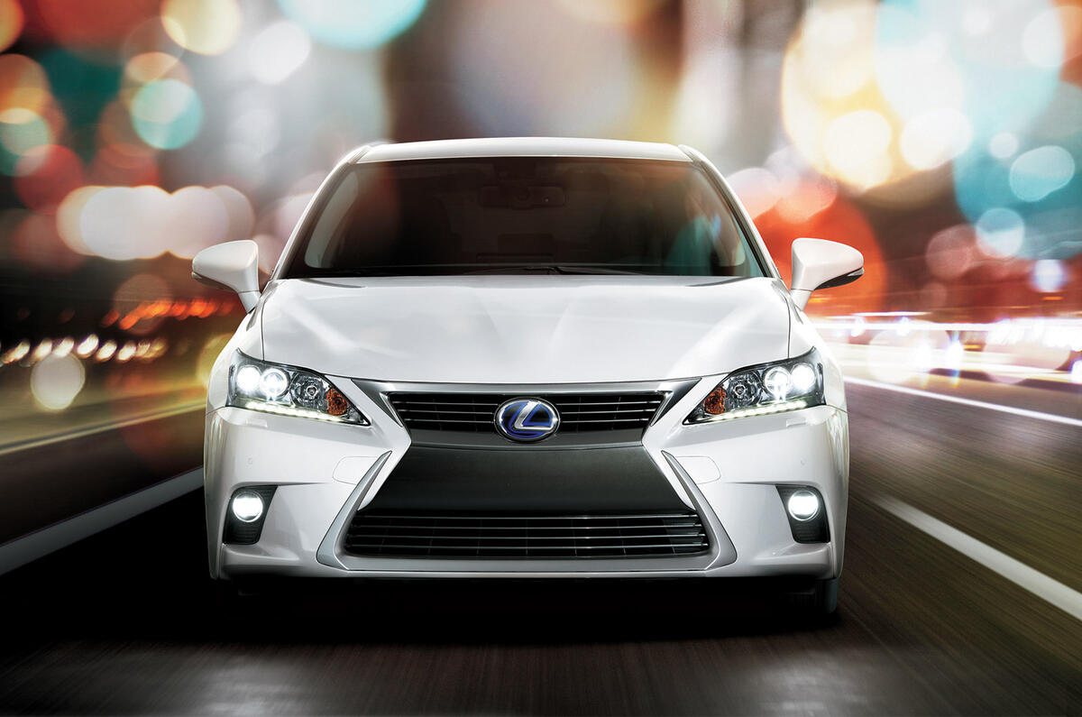 Lexus CT200h receives major makeover