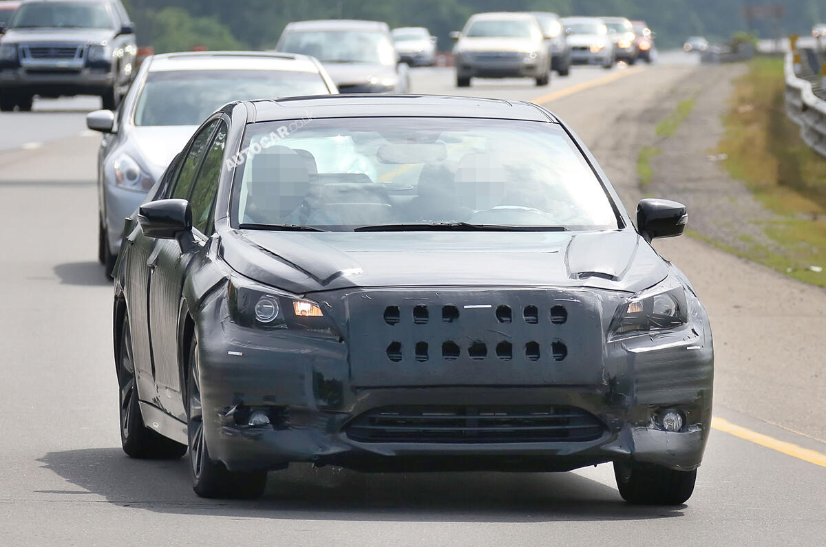 2015 Subaru Legacy revealed for first time