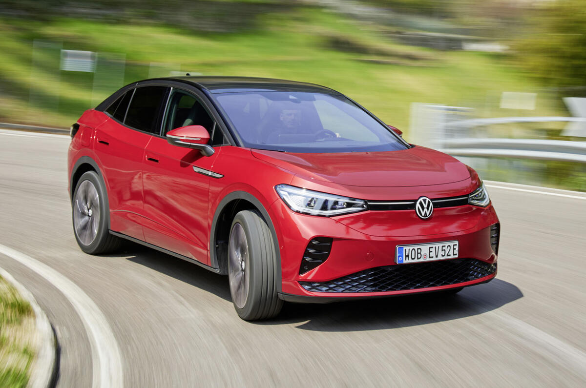 2022 Volkswagen ID 5 GTX front cornering