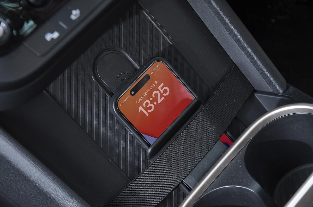 2024 Mini Cooper C 3dr in yellow   wireless phone charger