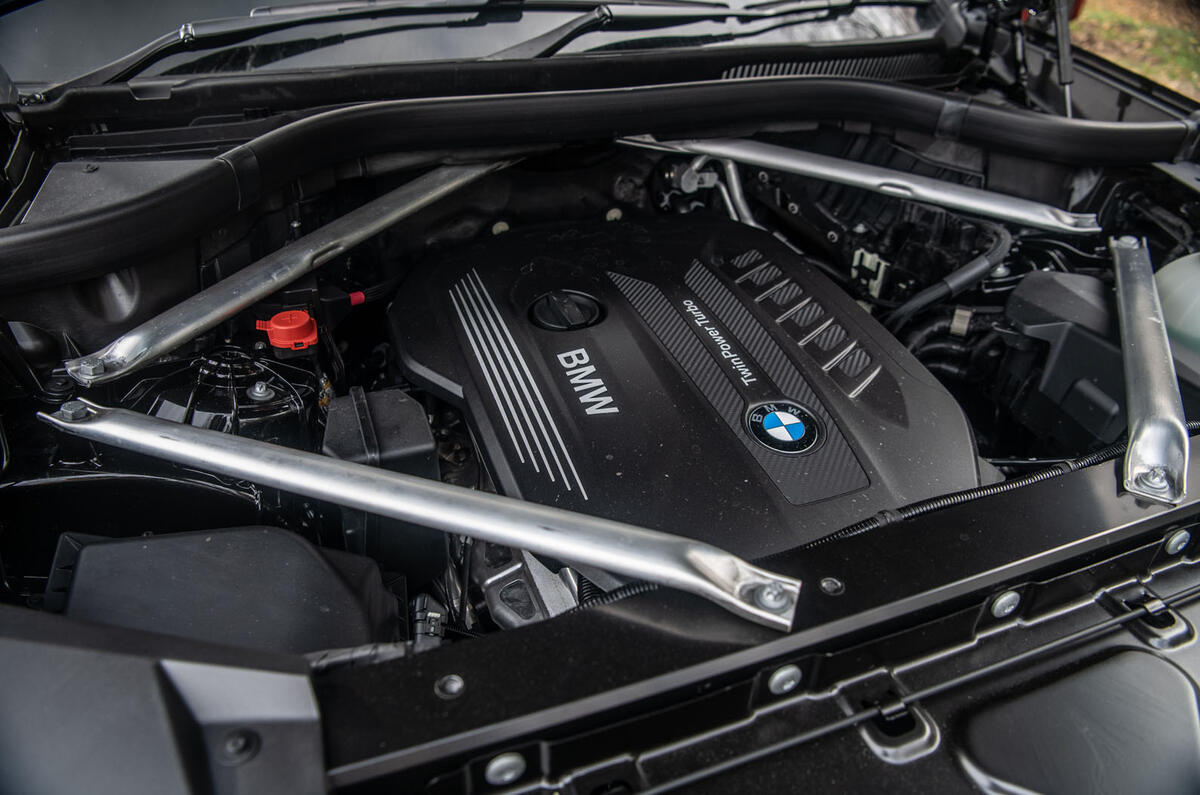 21 BMW X5 xDrive50e review 2024 30d engine