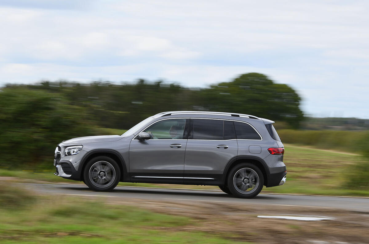 Mercedes-Benz GLB 2020 road test review - on the road side