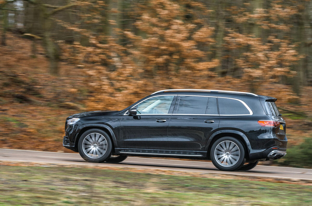 Mercedes-Benz GLS 2020 road test review - on the road side Mercedes-Benz GLS 2020 road test review - on the road side