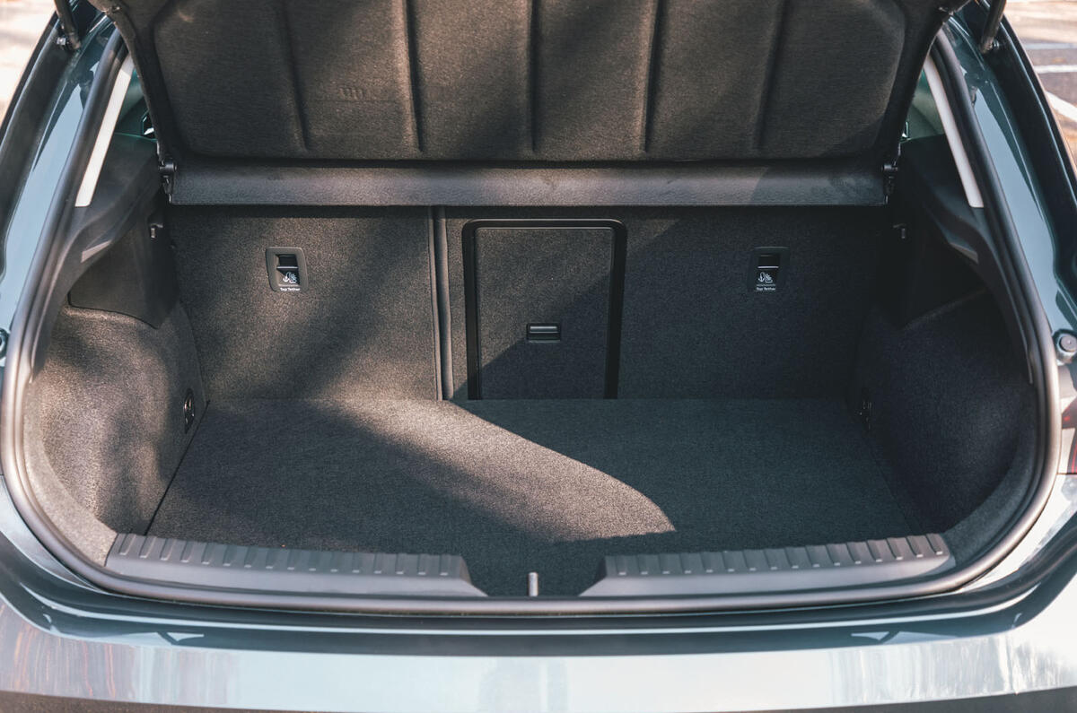 Seat Leon eHybrid 2020 road test review - boot