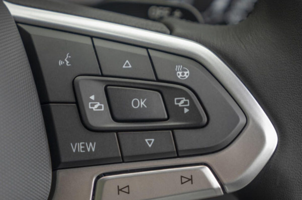 21 Volkswagen Golf Mk85 2024 review steering wheel buttons