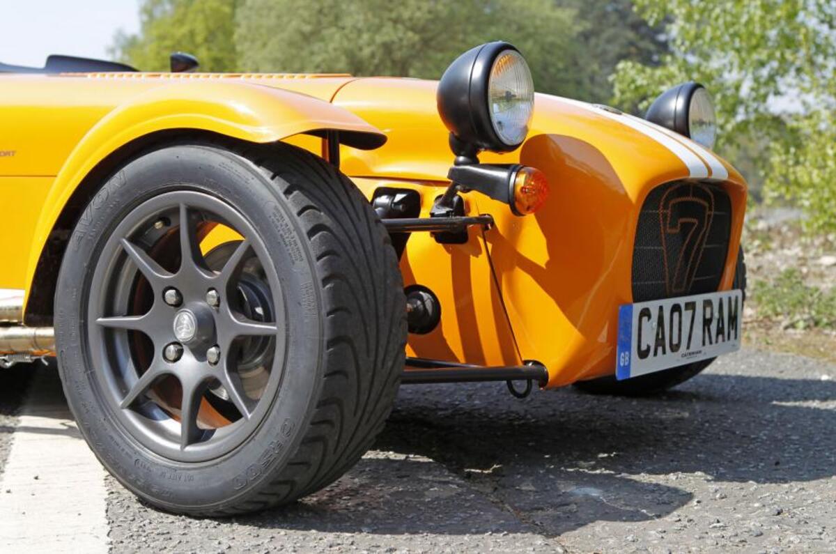 Caterham Seven Supersport nose