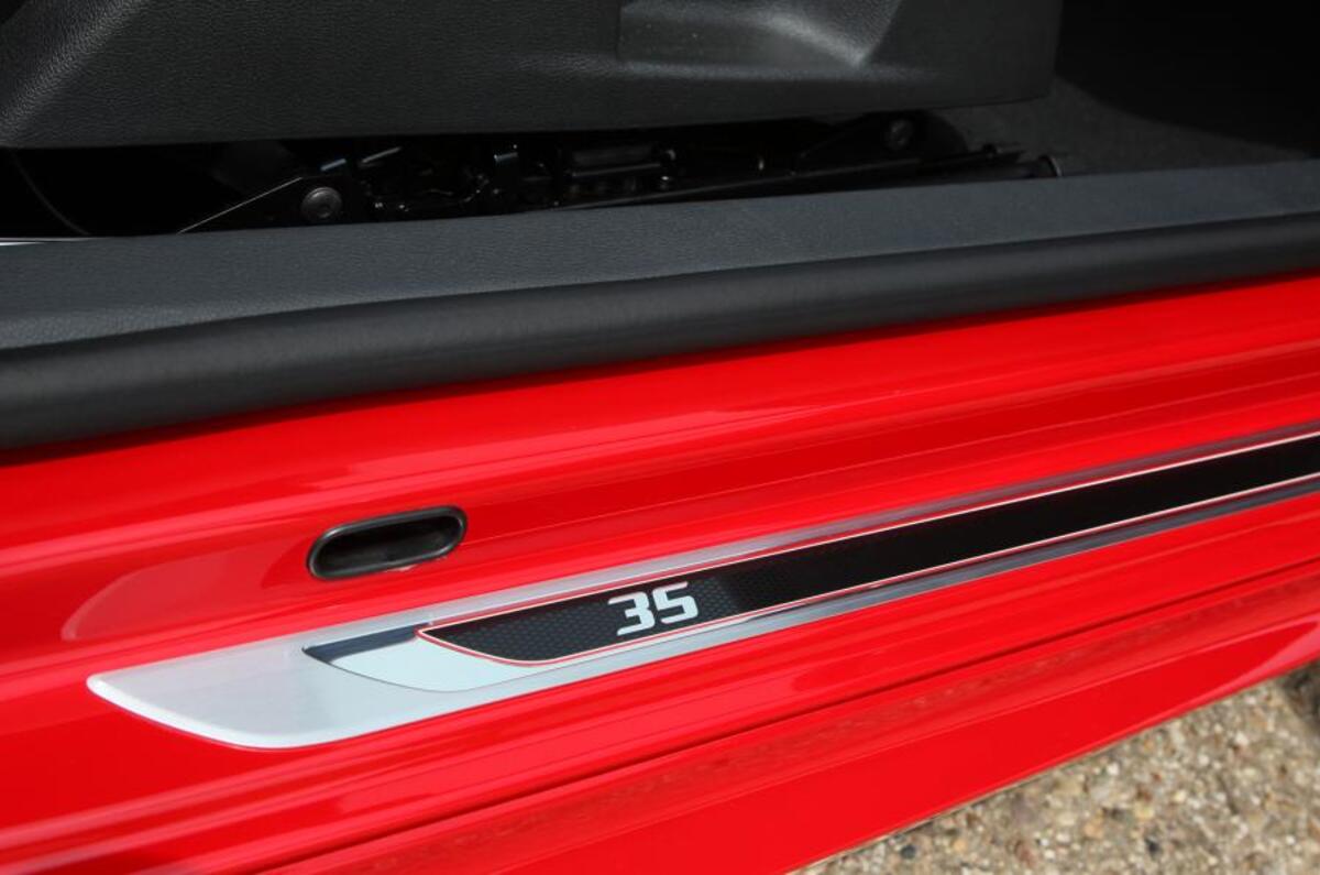 Volkswagen Golf GTI Edition 35 kickplates