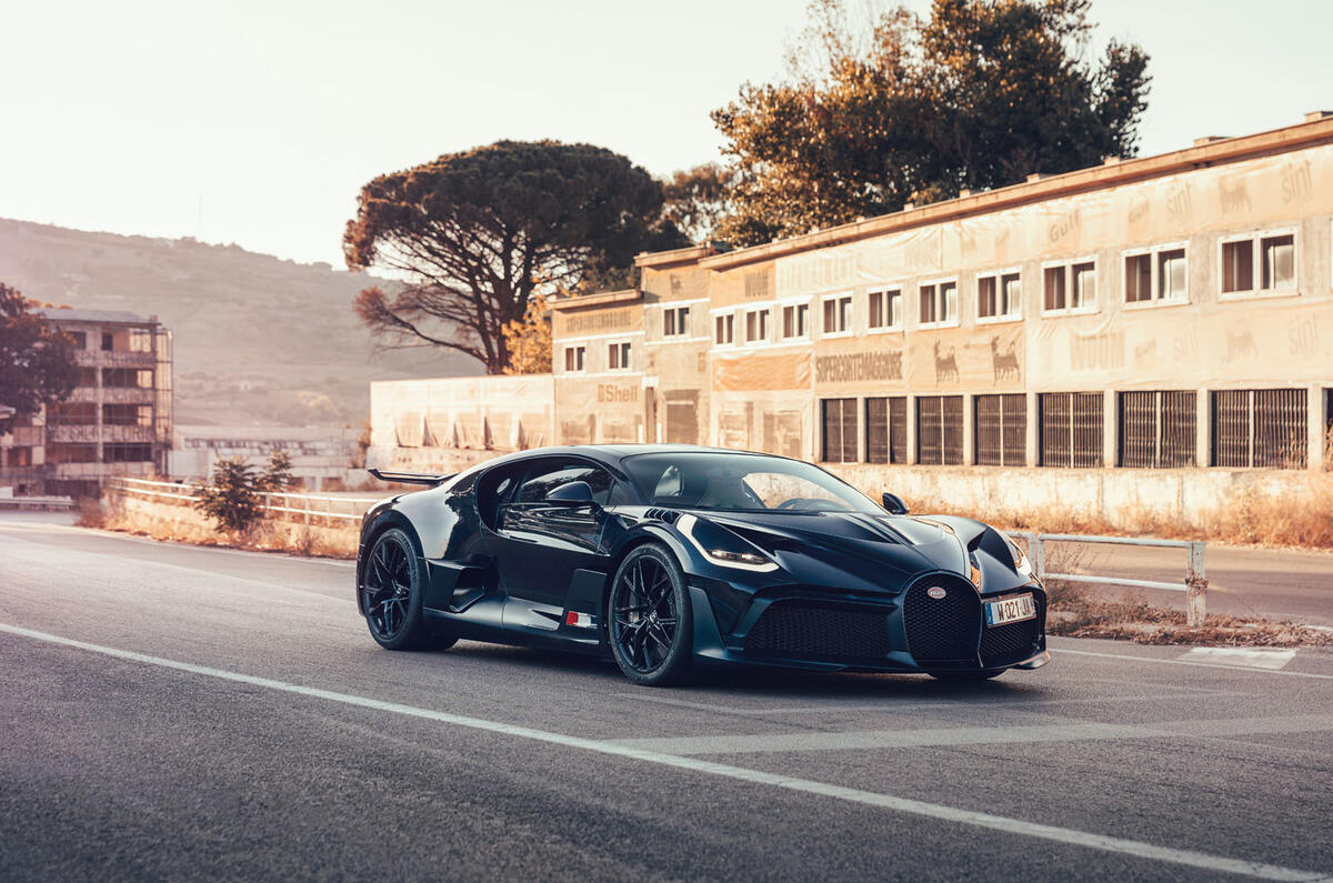 Bugatti Divo 2020 road test review - static