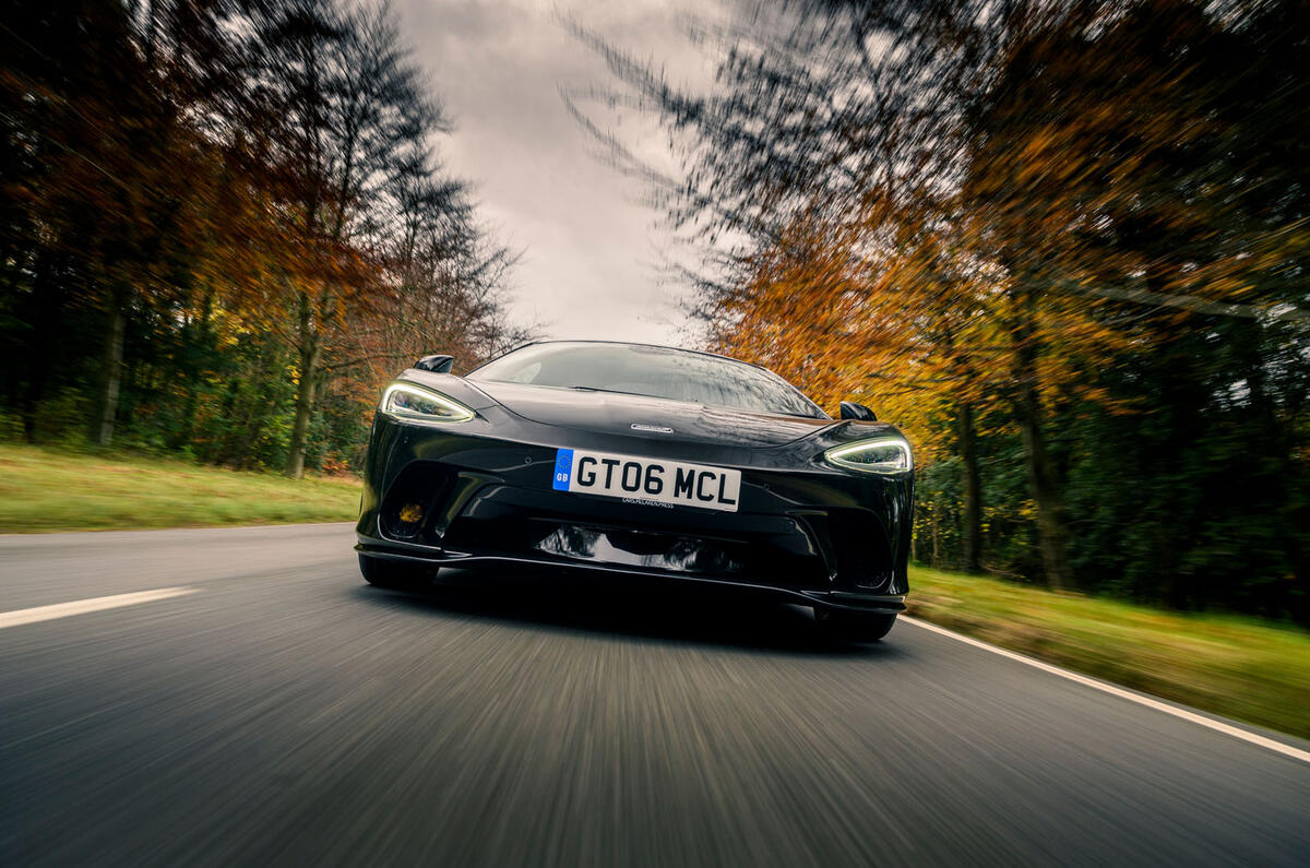 22 McLaren GT 2021 road test review on road nose