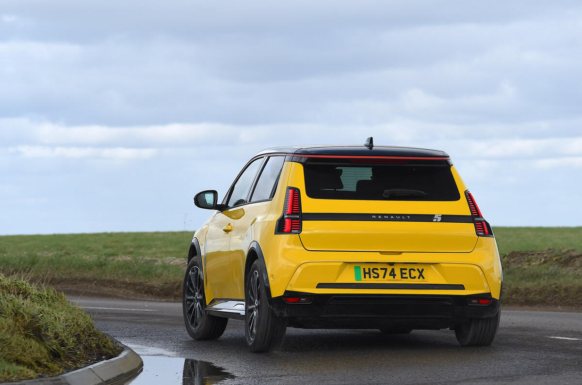 22 Renault 5 2025 road test review rear cornering