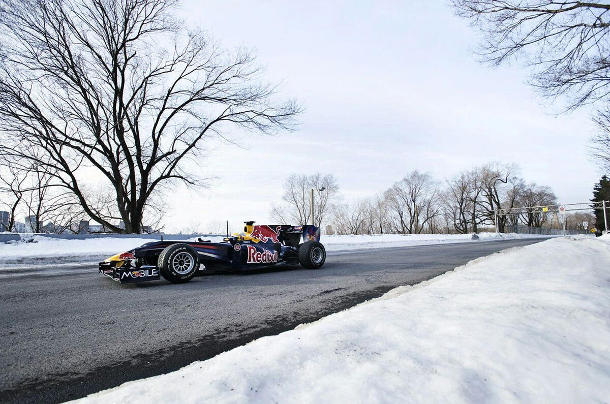 Red Bull F1 car on ice: pics