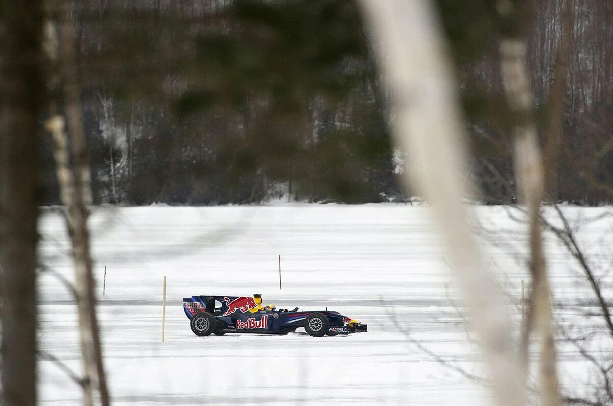 Red Bull F1 car on ice: pics