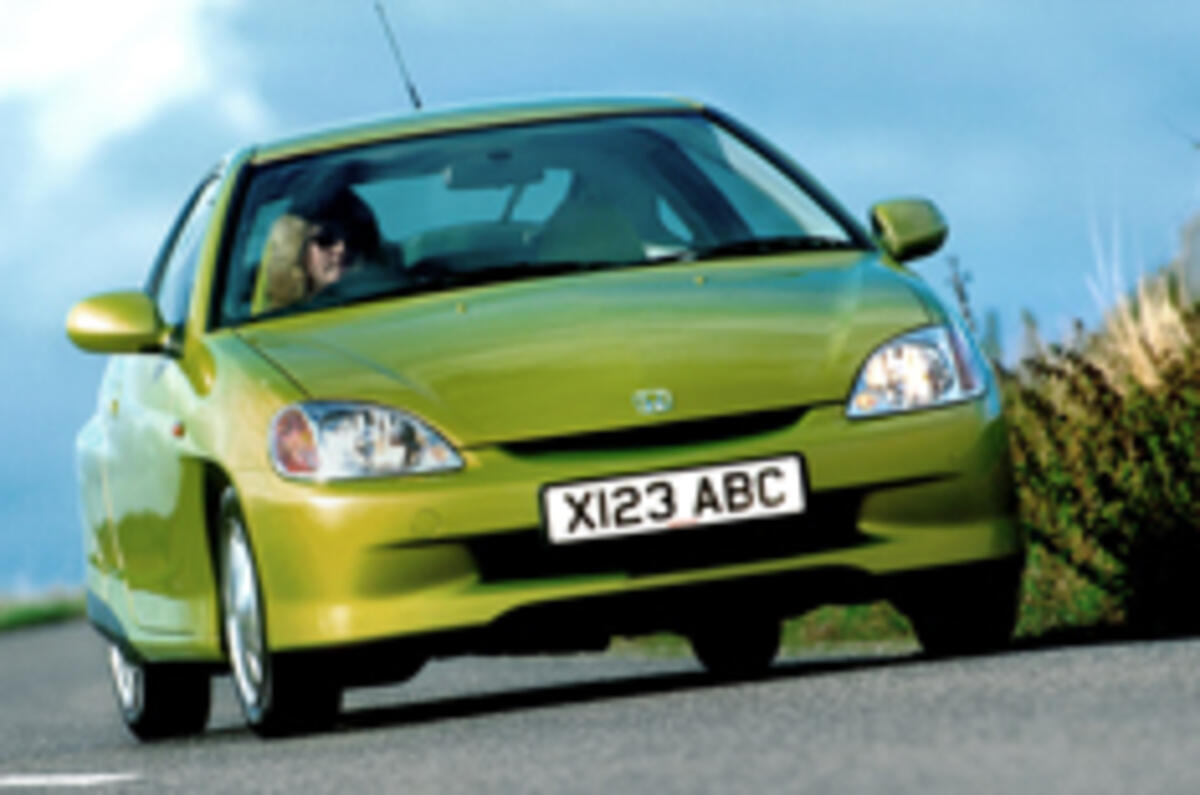 Hybrids aren't the greenest, says report