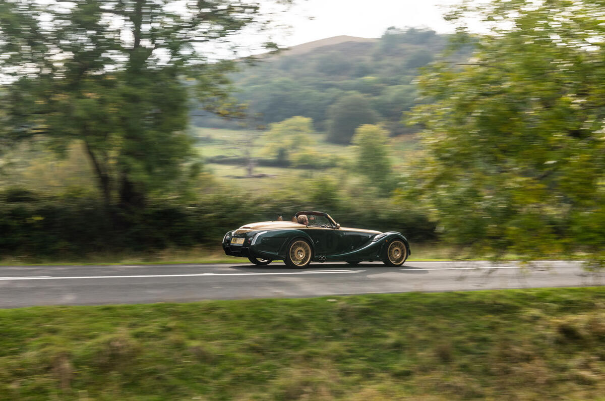 Morgan Aero GT 2018 review - on the road side
