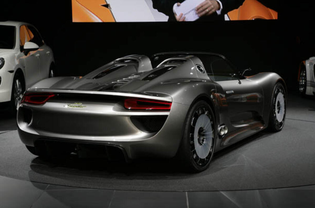 Porsche 918 Spyder - new pics