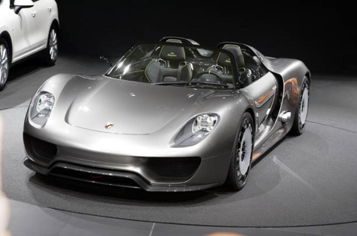 Porsche 918 Spyder - new pics
