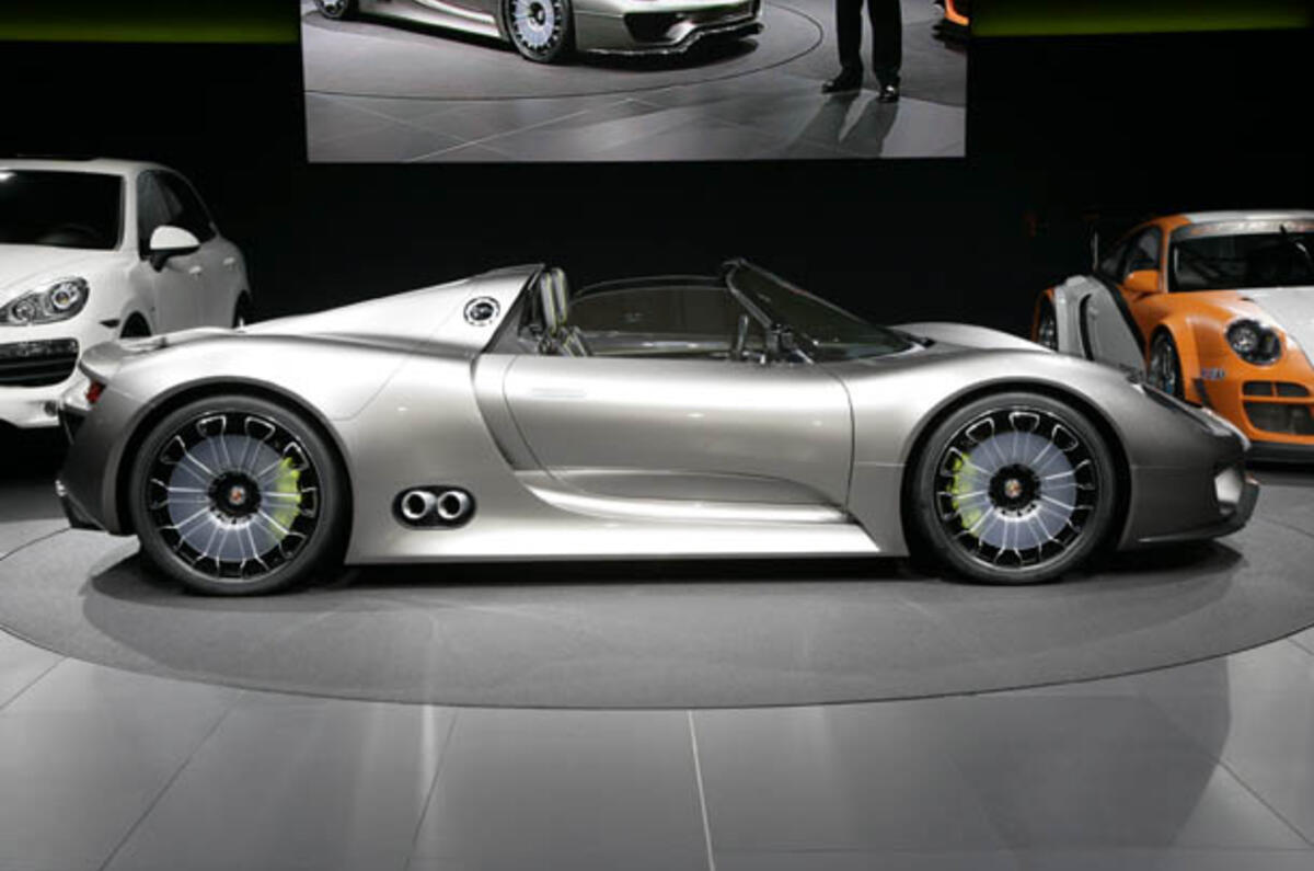 Porsche 918 Spyder - new pics