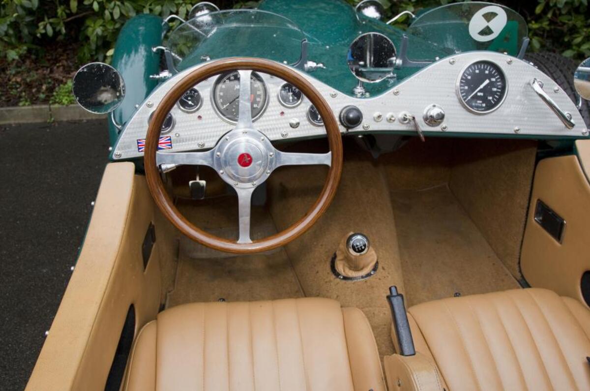 Allard J2X Mk2 dashboard