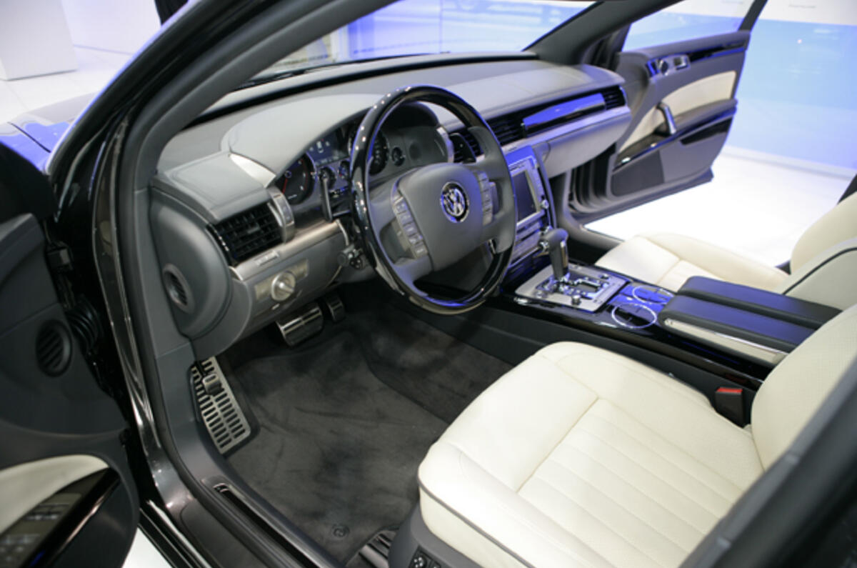 New VW Phaeton revealed