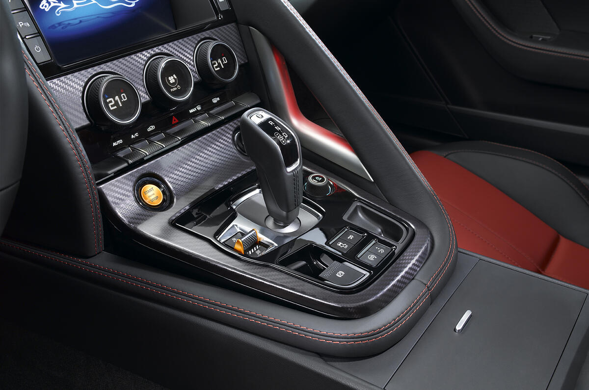 Jaguar F-type coupe revealed