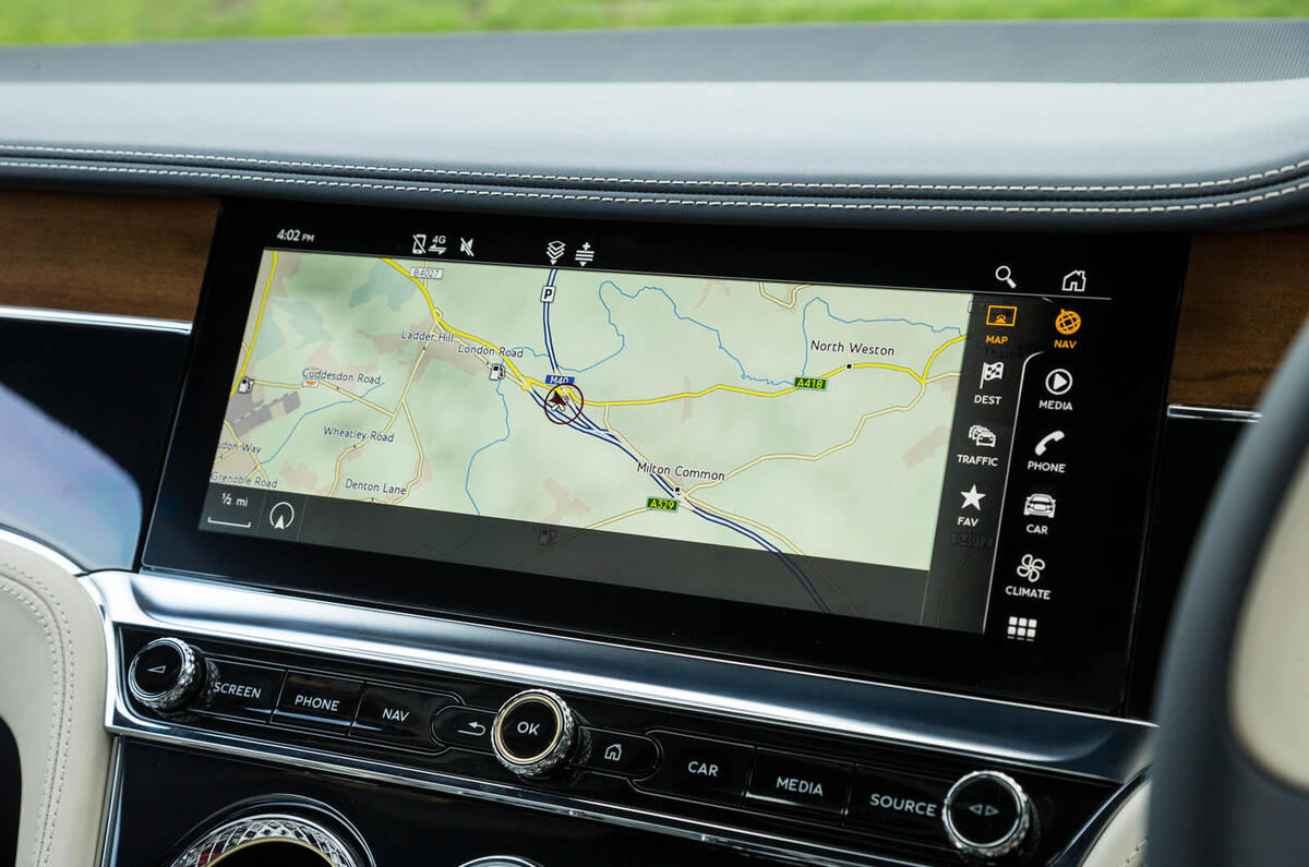 Bentley Continental GT 2018 Autocar road test review infotainment